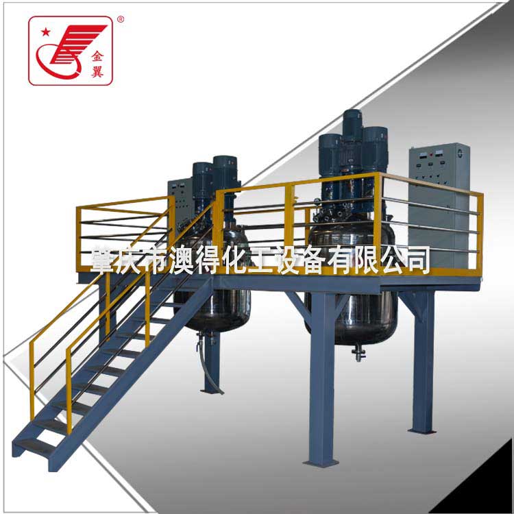 分(fen)散研磨攪(jiao)拌脫泡一(yi)體釜