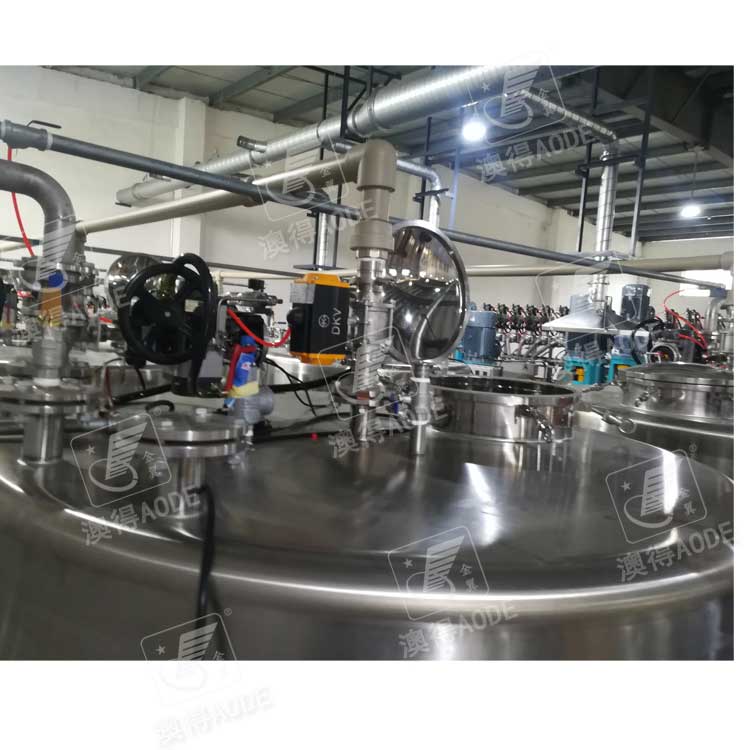 不鏽(xiu)鋼儲罐