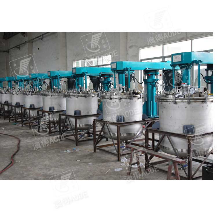 架台式(shi)高速分(fèn)散機